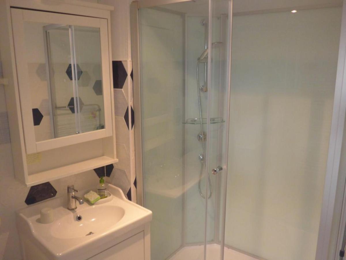 Appartement Cosy En Centre-Ville, Proche Plage, Pour 4 Pers. Avec Cour Privee Et Tout Confort - Fr-1-418-68 Le Palais Kültér fotó