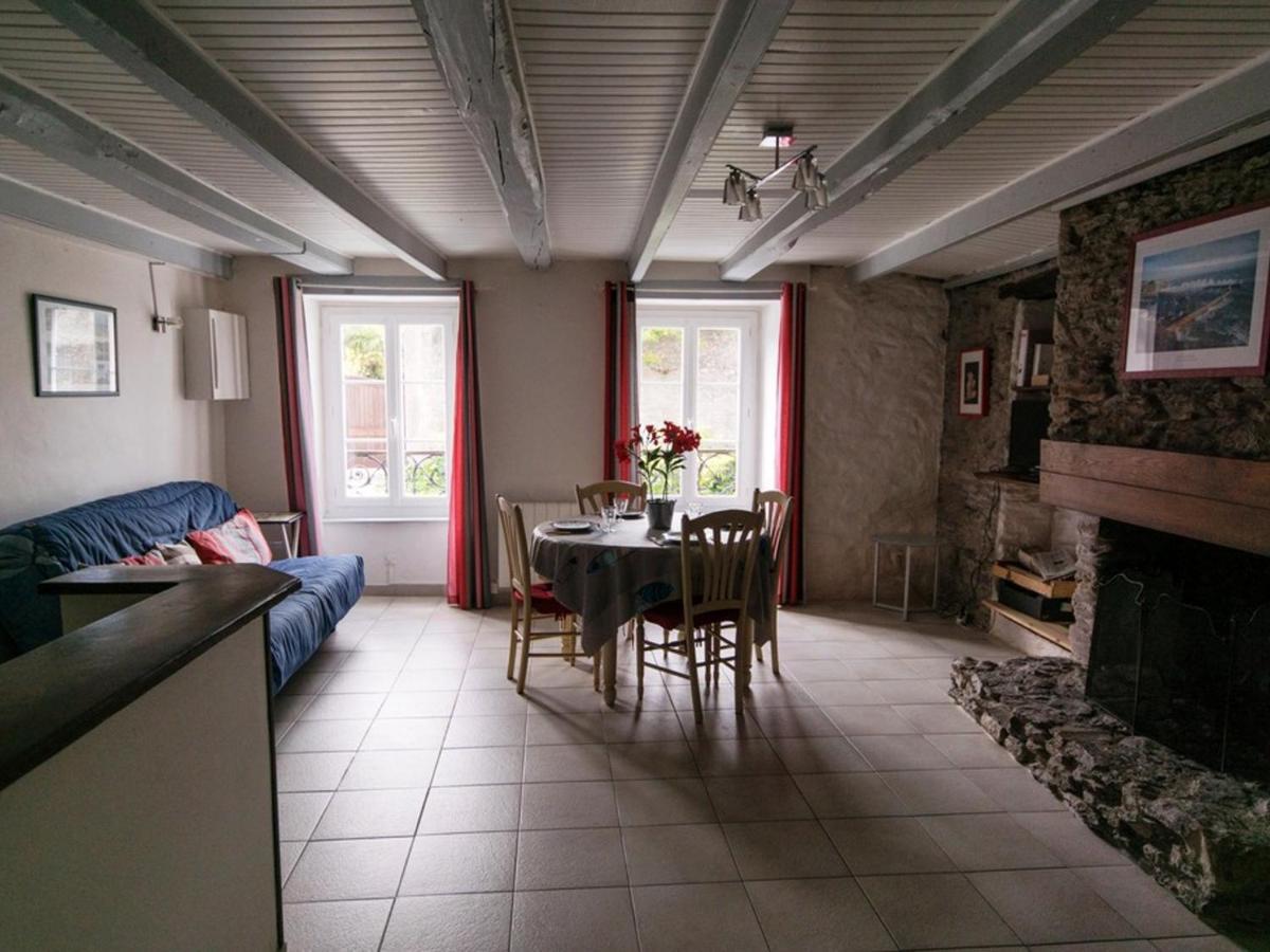 Appartement Cosy En Centre-Ville, Proche Plage, Pour 4 Pers. Avec Cour Privee Et Tout Confort - Fr-1-418-68 Le Palais Kültér fotó